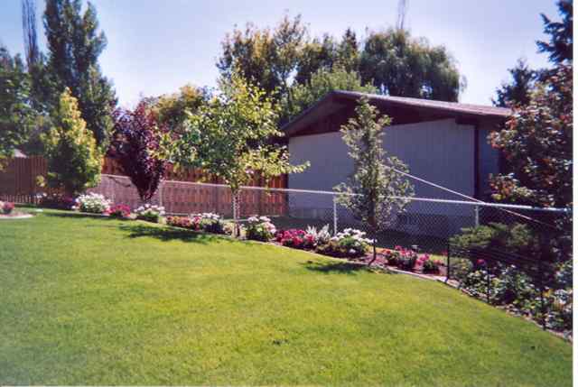 619 W Elwood Ct - Photo 2