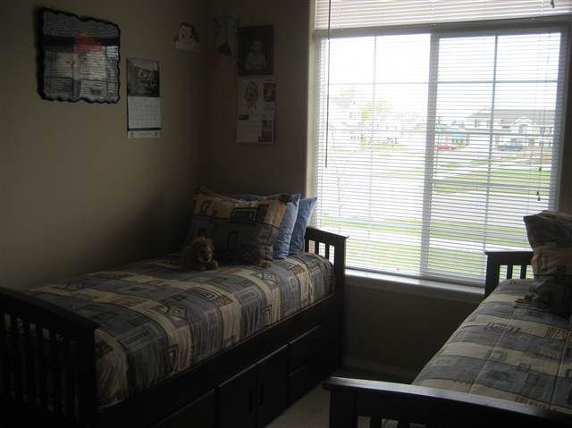 2002  N TSCHIRLEY - Photo 8