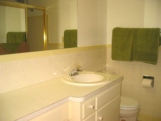712 E 41st Ave - Photo 6