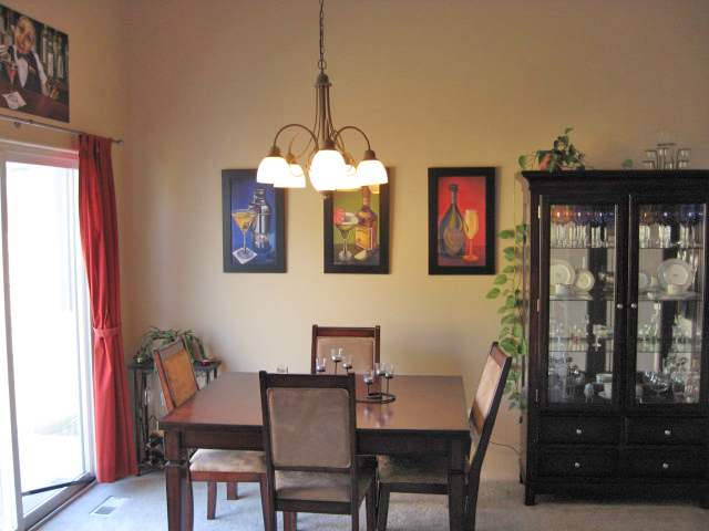 18428 E 12th Ave - Photo 4