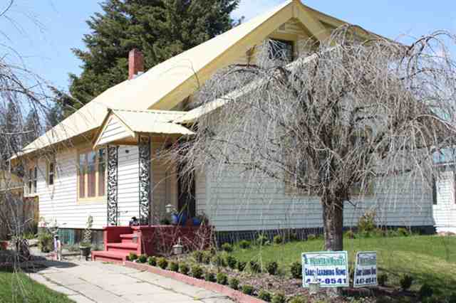 225 S Warren - Photo 1