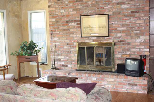 225 S Warren - Photo 2
