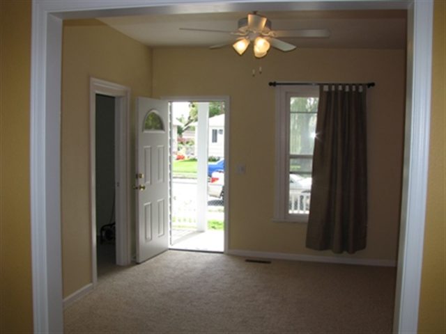 1322  W Frederick - Photo 3