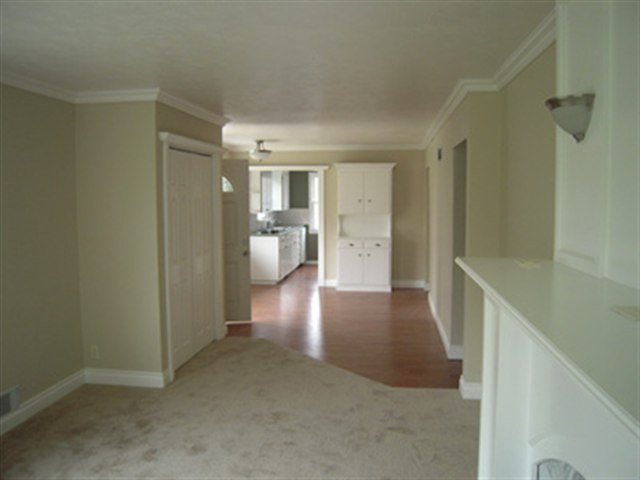 5409  N Whitehouse St - Photo 3