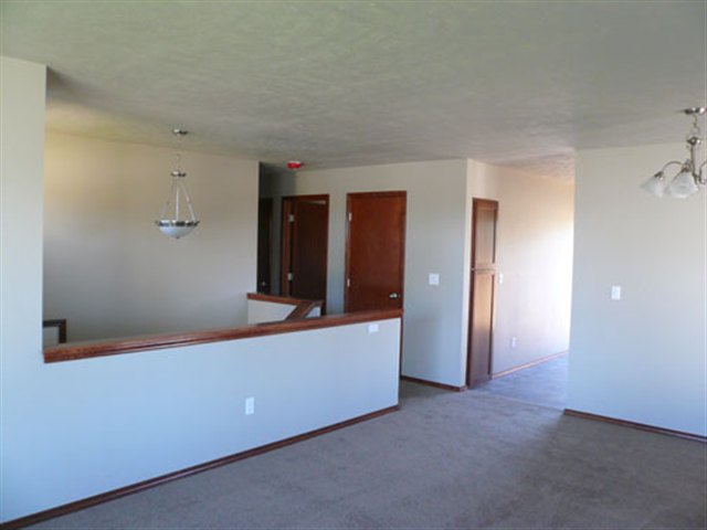 9010 W Campus Dr - Photo 3