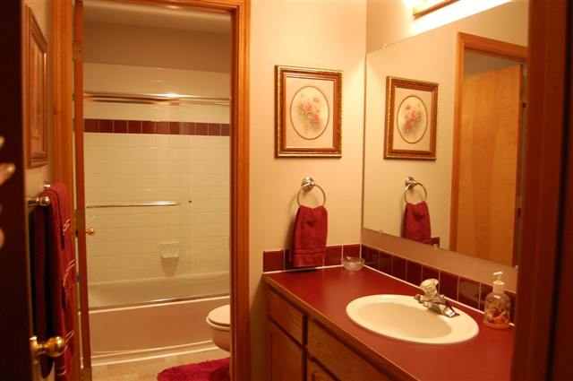 4021  E 33rd - Photo 7