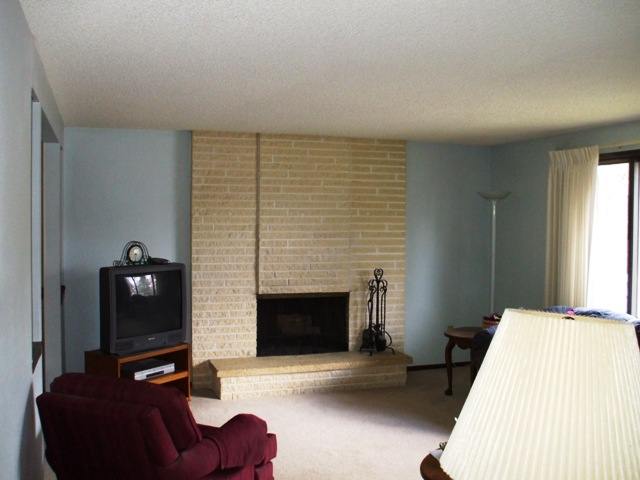 1808  E 60th - Photo 3