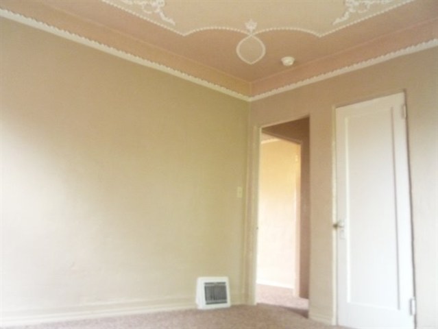 2128  E HOFFMAN - Photo 6