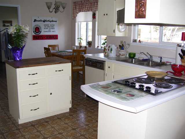 406 W MCCOY St - Photo 3