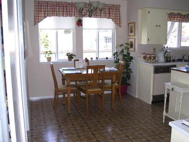 406 W MCCOY St - Photo 6