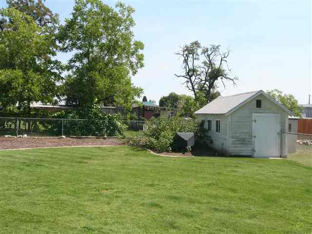 3020  N Woodruff - Photo 8