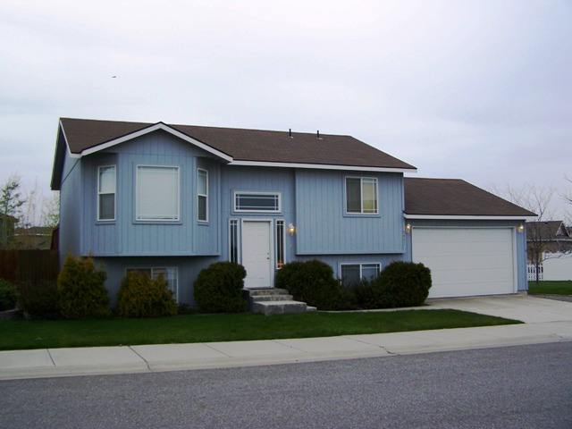 2021 N Hodges Ln - Photo 1