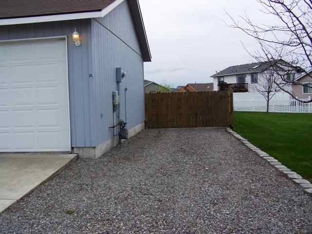 2021 N Hodges Ln - Photo 8