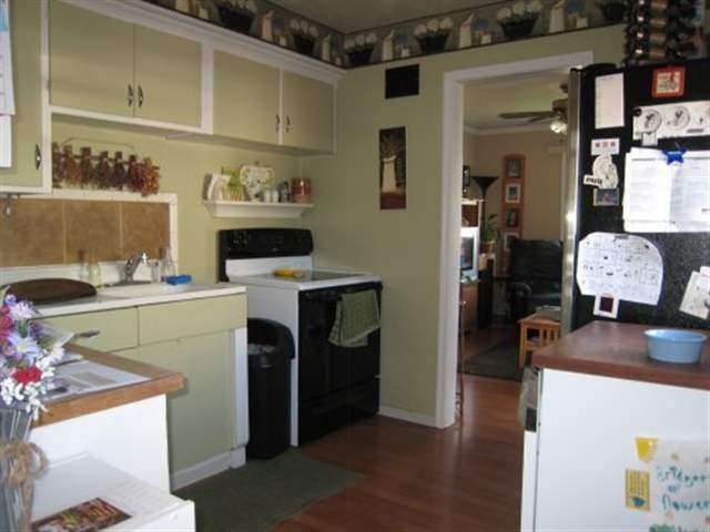 1012  E Hoffman Ave - Photo 5