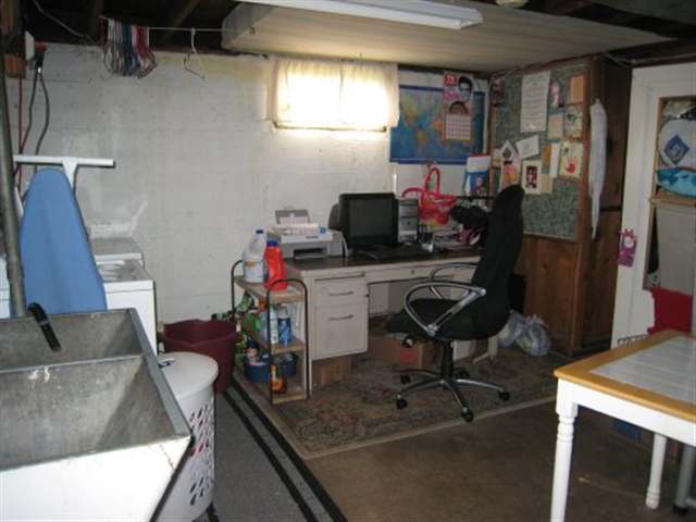1012  E Hoffman Ave - Photo 9