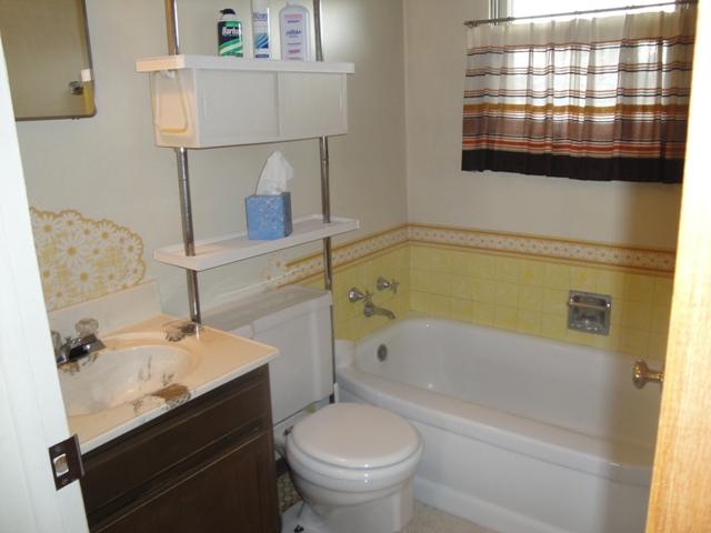 1634  E Francis Ave - Photo 7