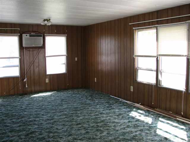 11805 N Sheridan #C7 - Photo 2
