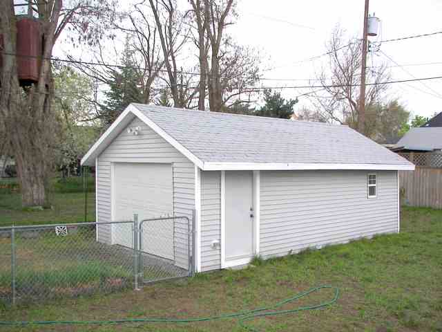 1117  W Alice Ave - Photo 8