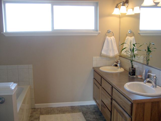 16311  E 9th Ln - Photo 8
