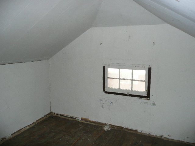 1412  E Olympic Ave - Photo 7