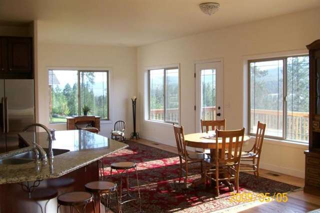 1360 Grandview Way - Photo 5