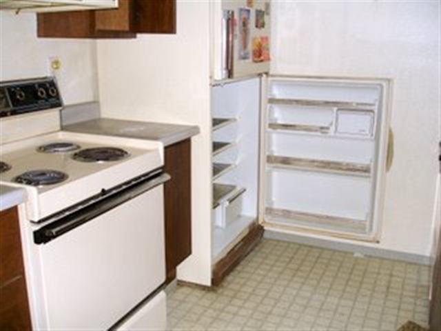 6121  E 6TH Ave - Photo 4
