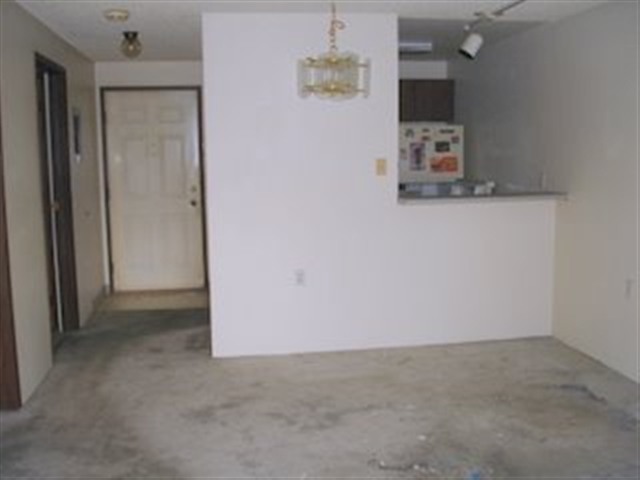 6121  E 6TH Ave - Photo 6