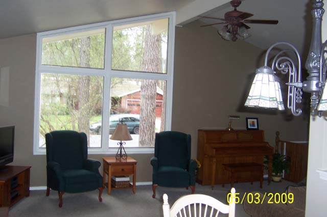 1002  W Woodway - Photo 7