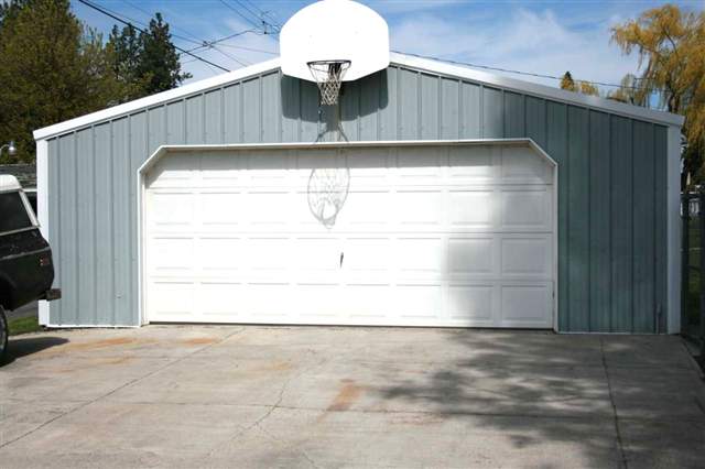 5301  N Maple St - Photo 3