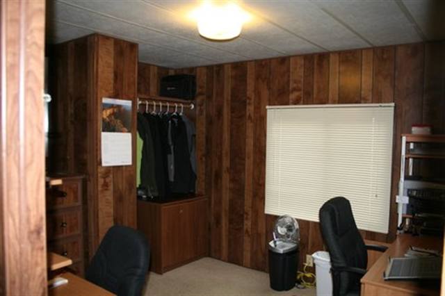 19909  E Maxwell - Photo 4
