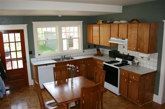 919  W 12th Ave - Photo 3