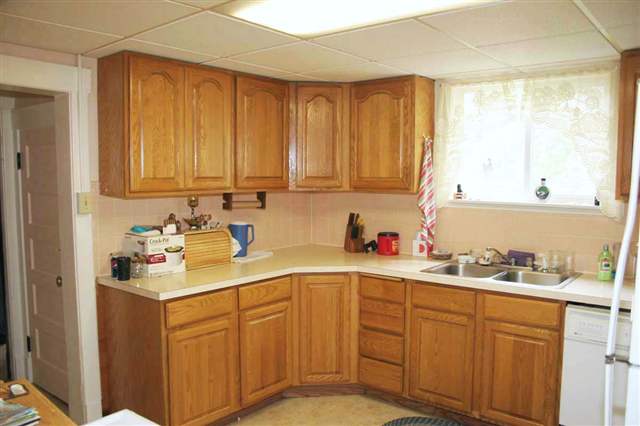 614 E 8th Ave - Photo 5