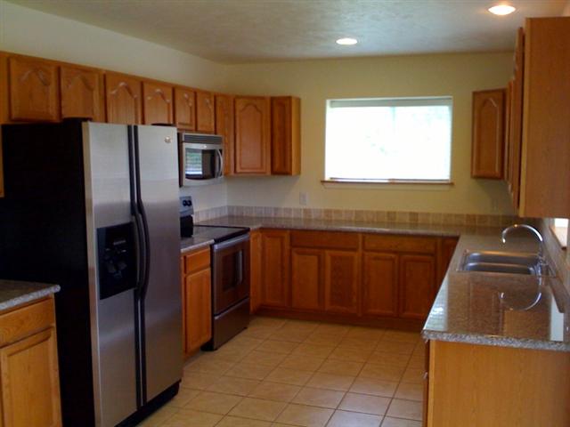 17901  N Division Rd - Photo 3