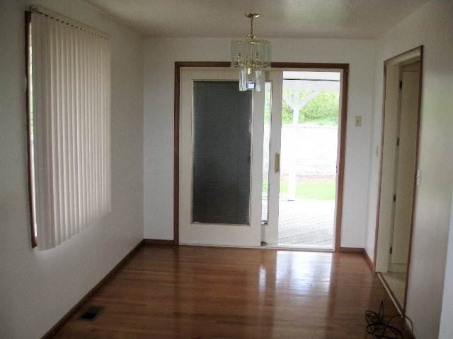 3510  E 16th Ave - Photo 6
