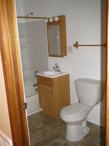 10413  E 14th - Photo 5