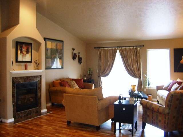 4009 E Funk - Photo 4
