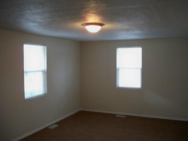3921  E Bridgeport - Photo 6