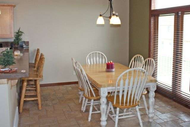10016  N Orchard Ln - Photo 3