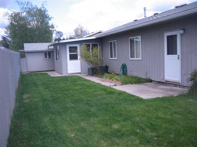 211  N Woodlawn - Photo 9
