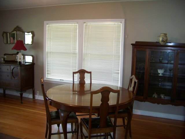 2728  E 18th Ave - Photo 3