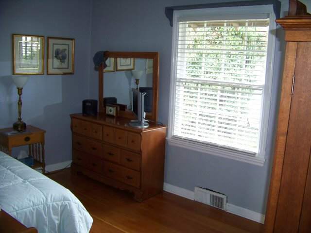 2728  E 18th Ave - Photo 6