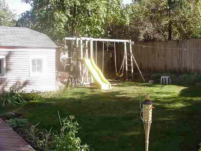 2728  E 18th Ave - Photo 9