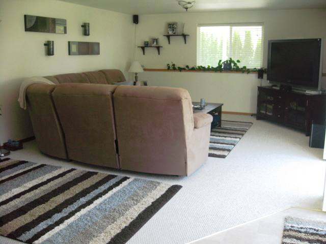 8704  N Pamela St - Photo 3