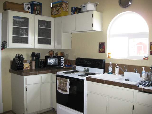 918  E Princeton Ave - Photo 5