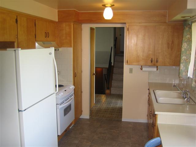 1905  E CENTER Rd - Photo 4