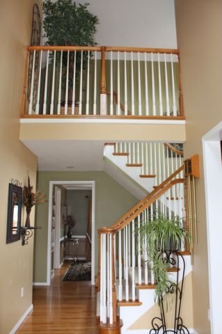 317 W Charlton Ave - Photo 2