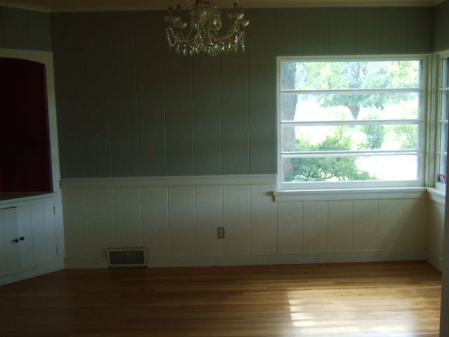 1020  N Summit Blvd - Photo 3