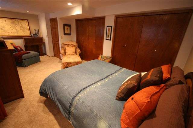 3802  E 49th Ave - Photo 7