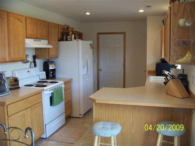 426  E Frederick Ave - Photo 3