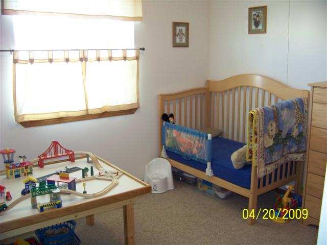 426  E Frederick Ave - Photo 9